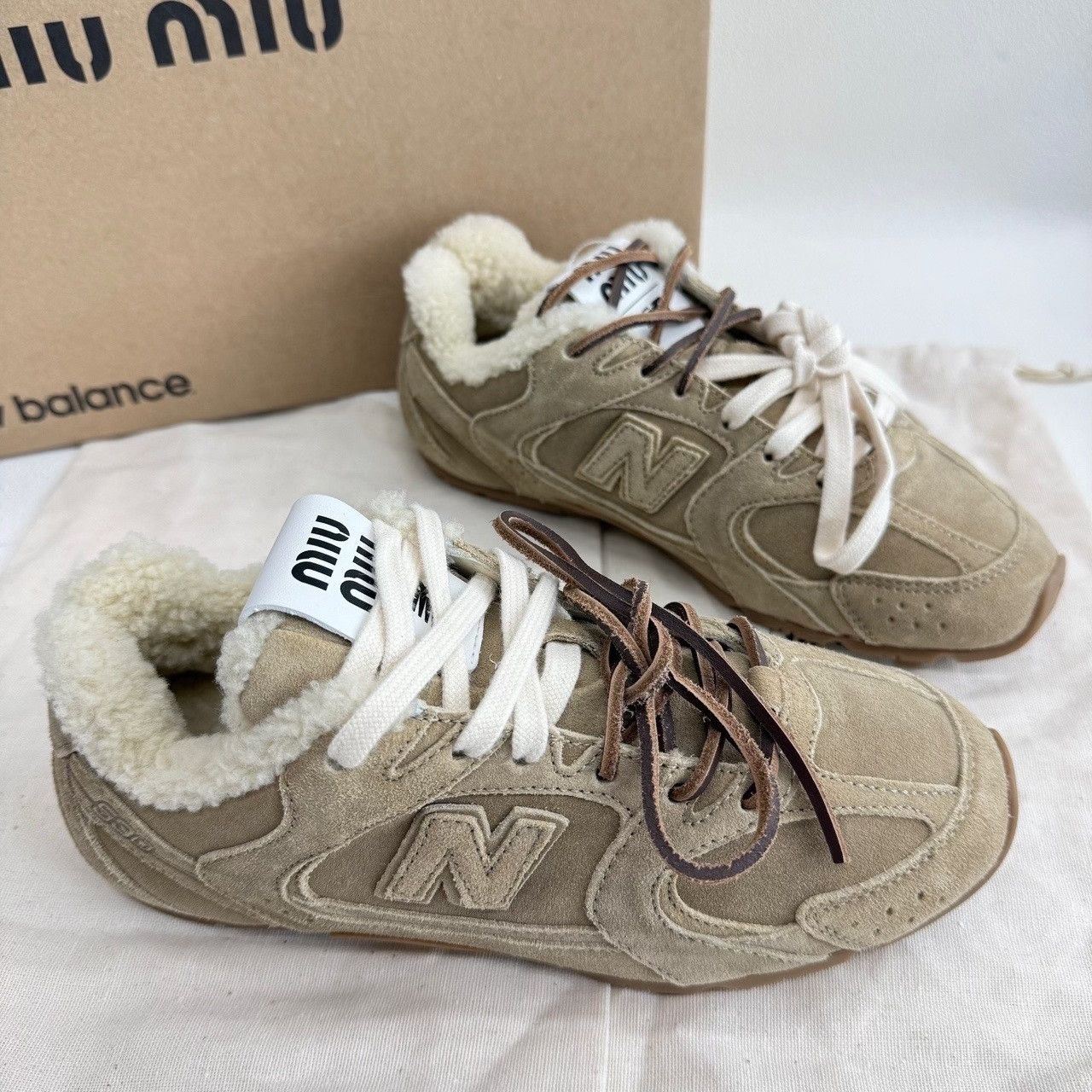 Miu Miu Miu Miu x New Balance 530 Shearling Sneakers Size 36 Size US 6 / IT 36 - 5 Thumbnail