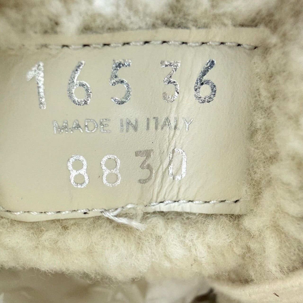Miu Miu Miu Miu x New Balance 530 Shearling Sneakers Size 36 Size US 6 / IT 36 - 8 Thumbnail