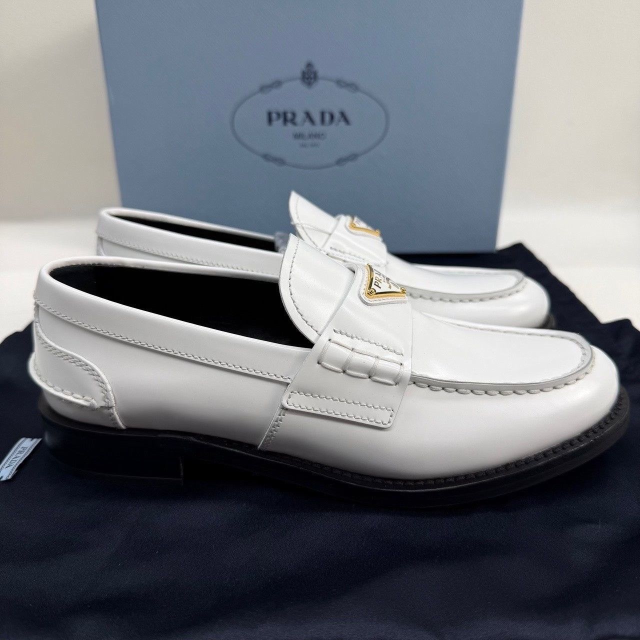 Prada Prada Triangle Logo Loafers Size 36 Size US 6 / IT 36 - 5 Thumbnail