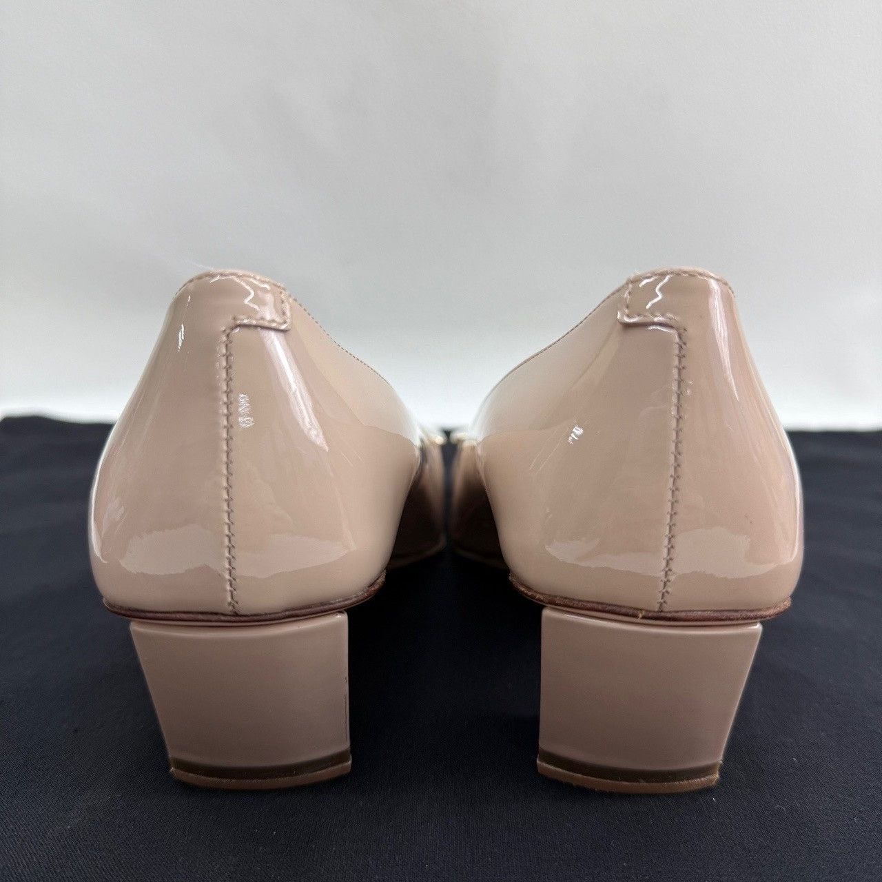 Roger Vivier Roger Vivier Patent Leather Square Buckle Heels Size 34 Size US 4 / IT 34 - 6 Thumbnail