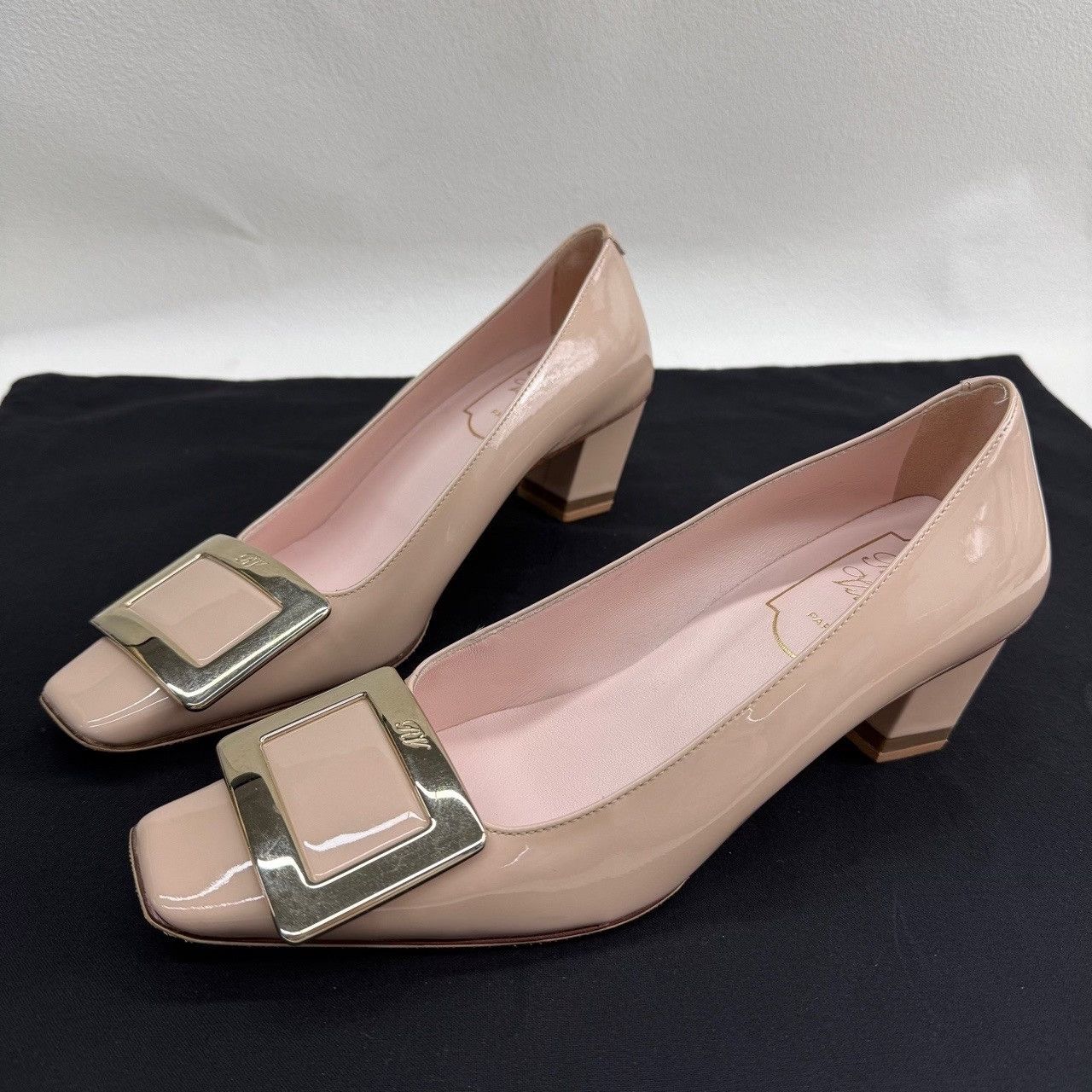 Roger Vivier Roger Vivier Patent Leather Square Buckle Heels Size 34 Size US 4 / IT 34 - 2 Thumbnail