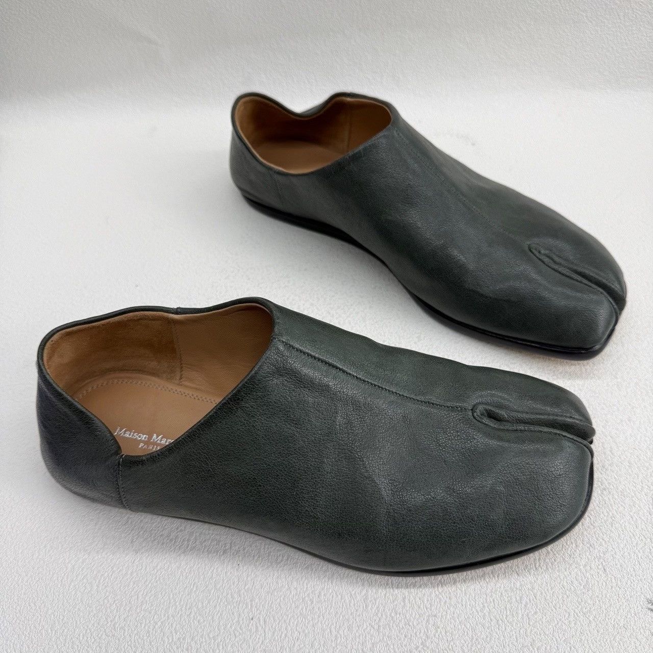 Maison Margiela Maison Margiela Tabi Leather Slip Ons Size 7 Size US 7 / EU 40 - 4 Thumbnail