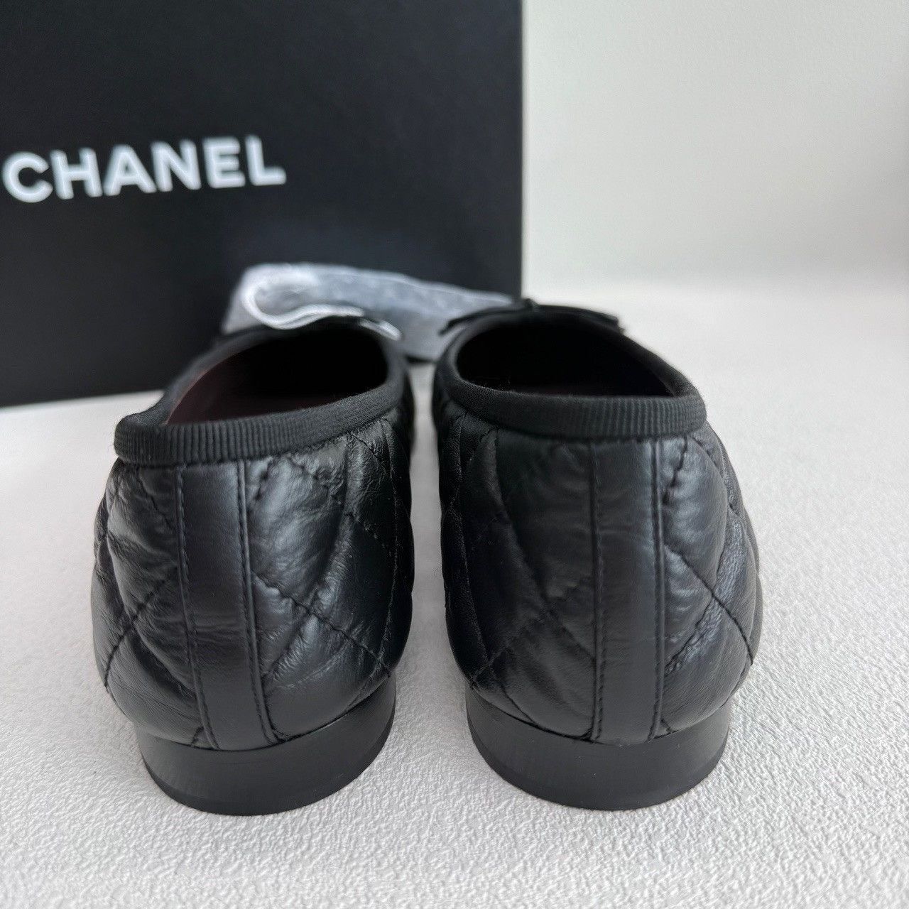 Chanel Chanel Quilted Bow Ballet Flats Size 36 Size US 6 / IT 36 - 7 Thumbnail