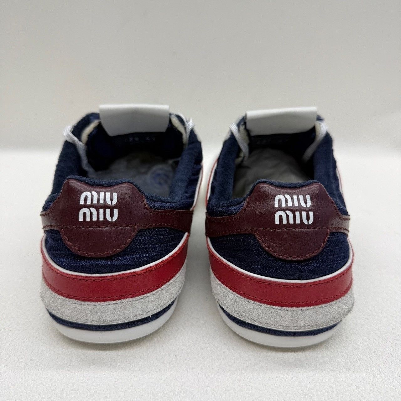 Miu Miu Miu Miu Logo Low-Top Sneakers Size 41 Size US 11 / IT 41 - 6 Thumbnail