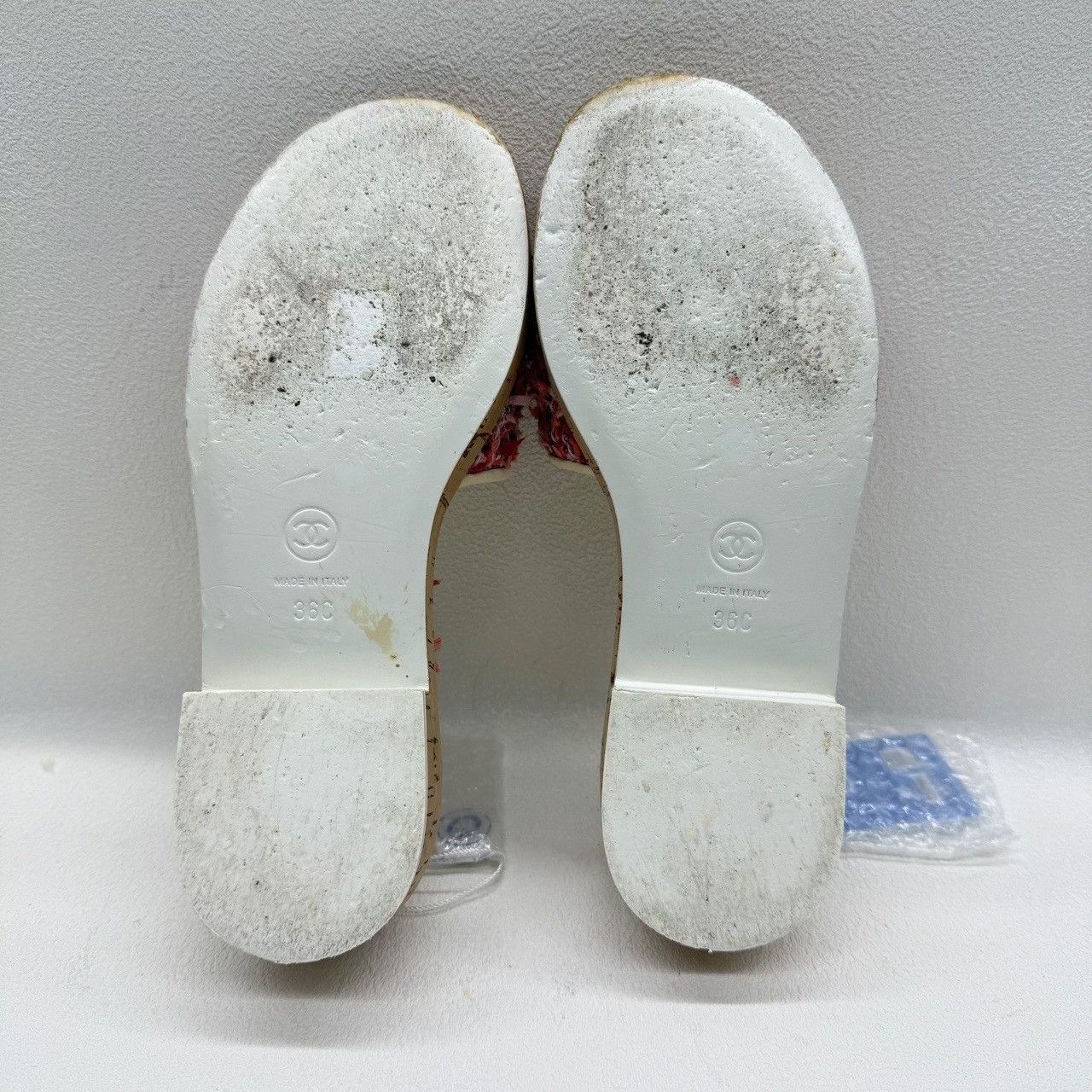 Chanel Chanel Tweed Chain Logo Slides Size 36 Size US 6 / IT 36 - 8 Thumbnail