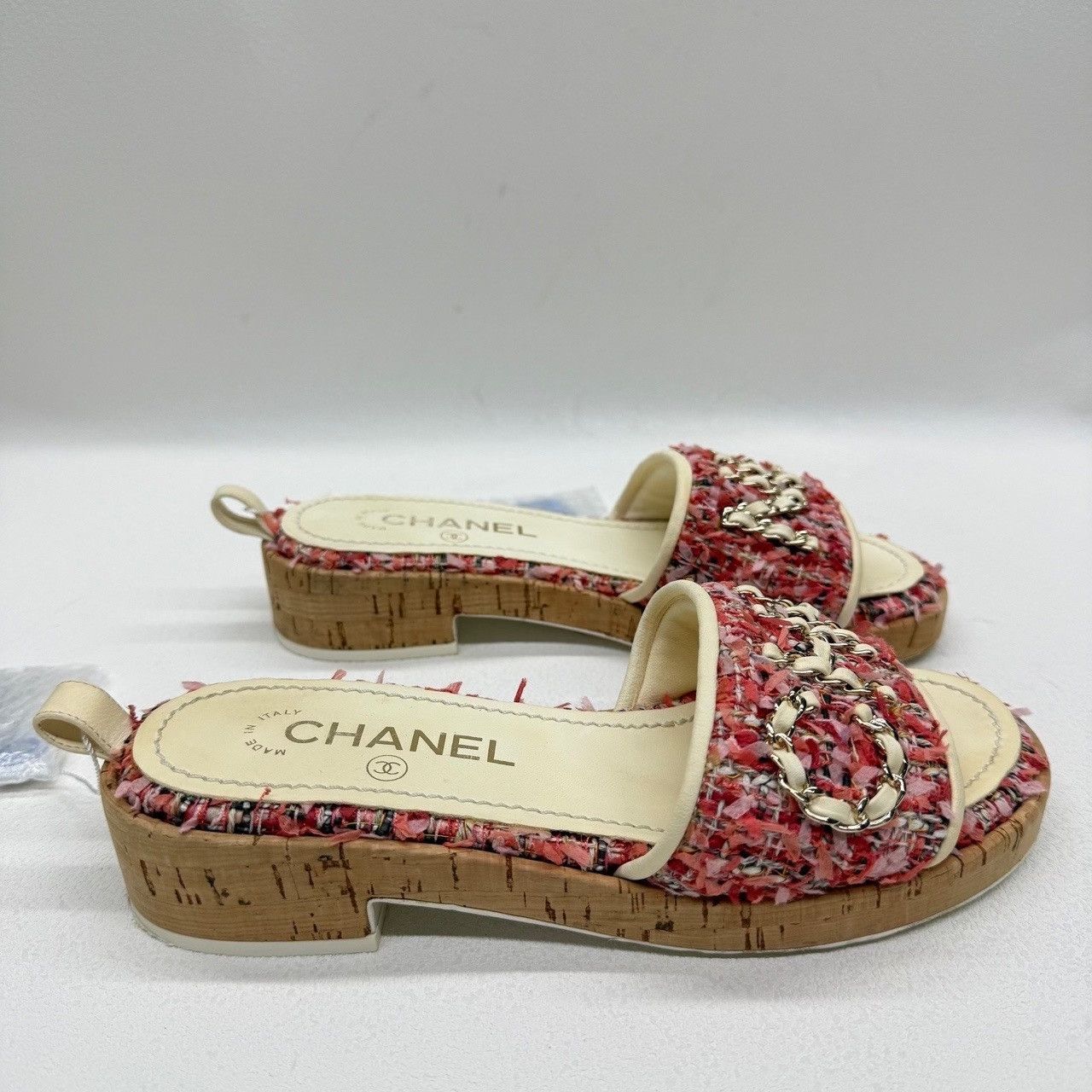 Chanel Chanel Tweed Chain Logo Slides Size 36 Size US 6 / IT 36 - 5 Thumbnail