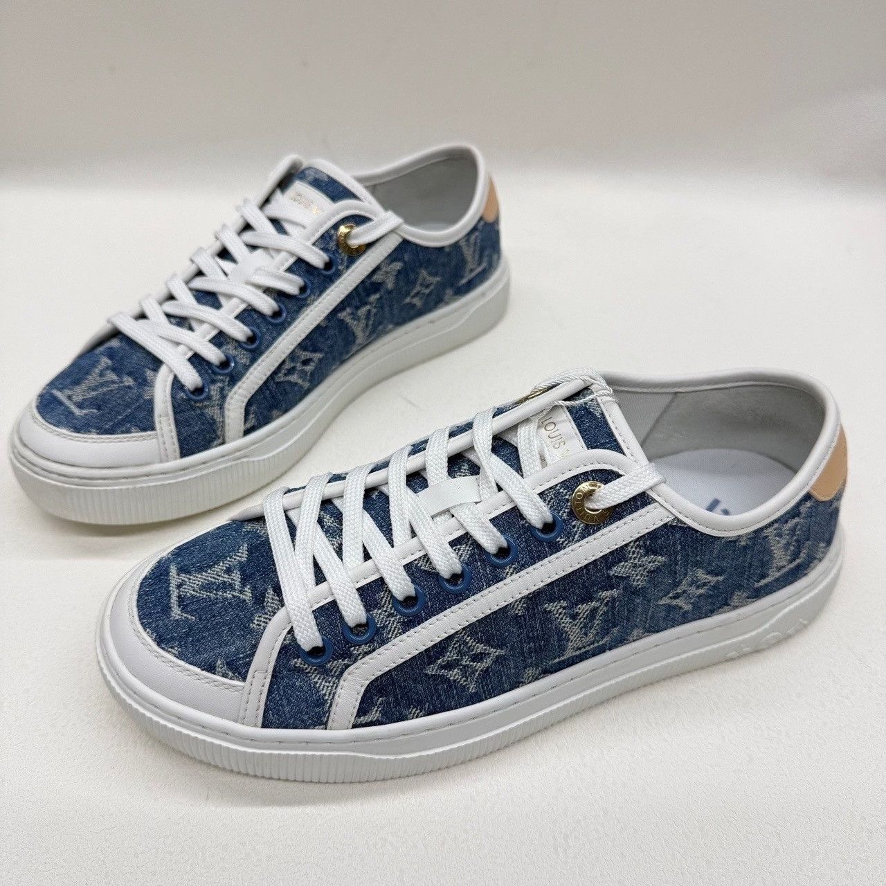 Louis Vuitton Louis Vuitton Denim Monogram Sneakers Size 37 Size US 7 / IT 37 - 2 Thumbnail