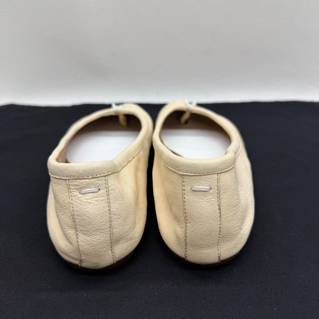 Maison Margiela Maison Margiela Tabi Leather Ballet Flats Size 37.5 Size US 7.5 / IT 37.5 - 6 Thumbnail