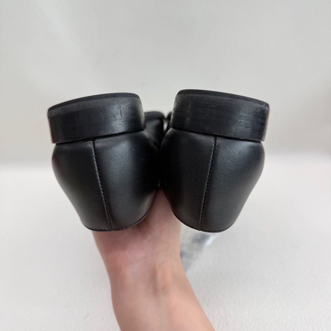 Chanel Chanel CC Logo Mary Jane Flats Black Size 36.5 Size US 6.5 / IT 36.5 - 7 Thumbnail