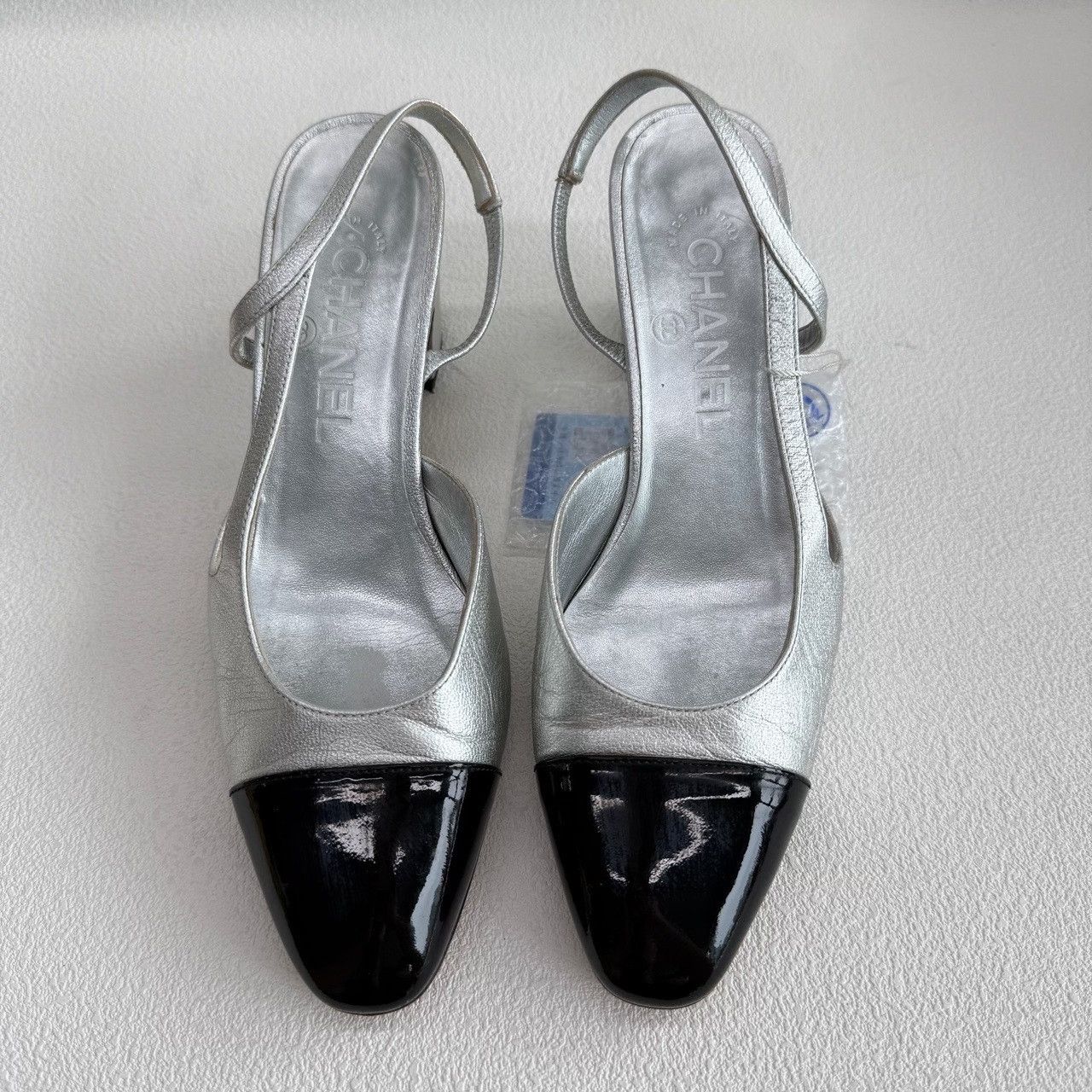 Chanel Chanel Silver Black Cap Toe Slingback Heels Size 36 Size US 6 / IT 36 - 3 Thumbnail