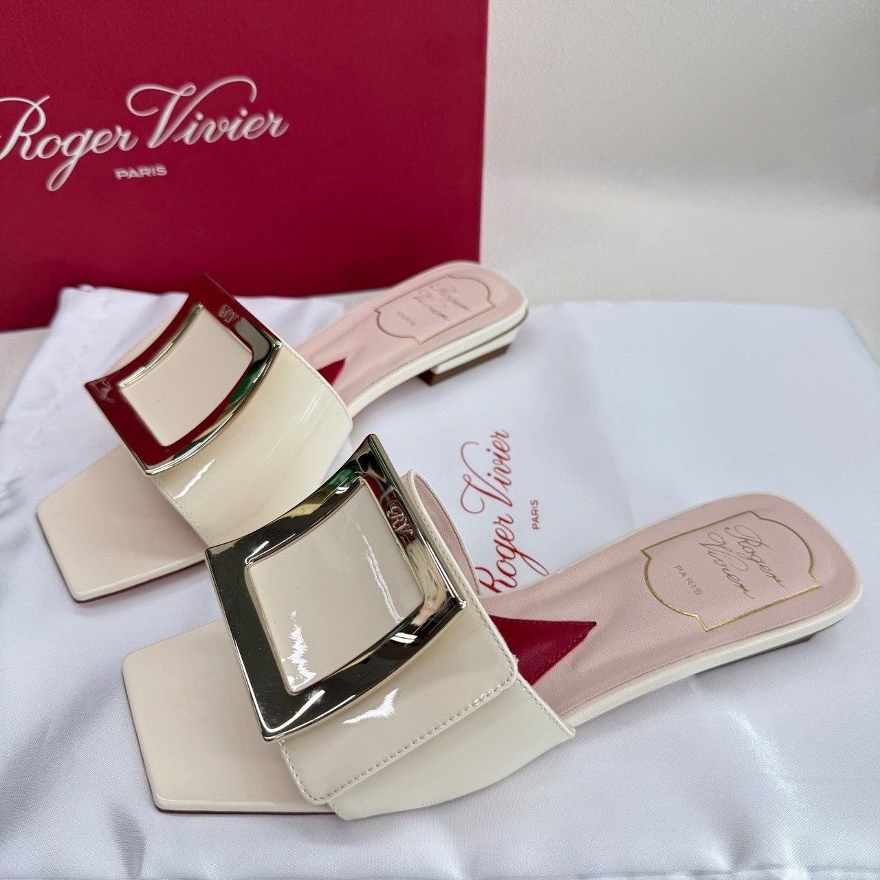 Roger Vivier Roger Vivier Square Buckle Sandals Size 35 Size US 5 / IT 35 - 6 Thumbnail
