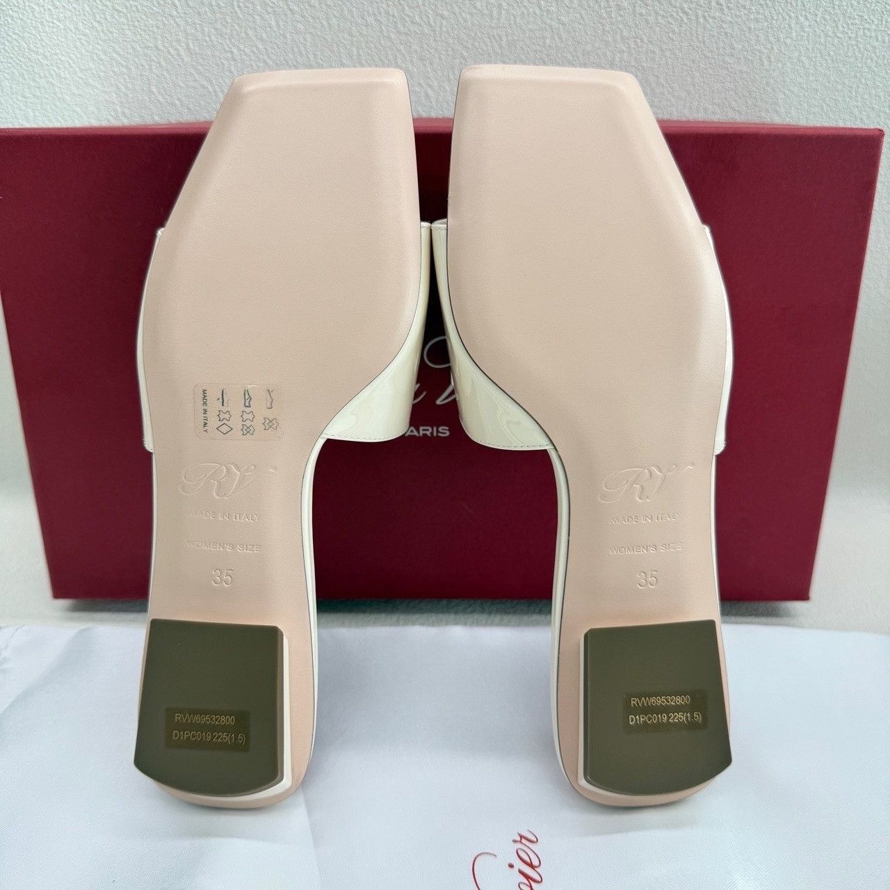Roger Vivier Roger Vivier Square Buckle Sandals Size 35 Size US 5 / IT 35 - 9 Thumbnail
