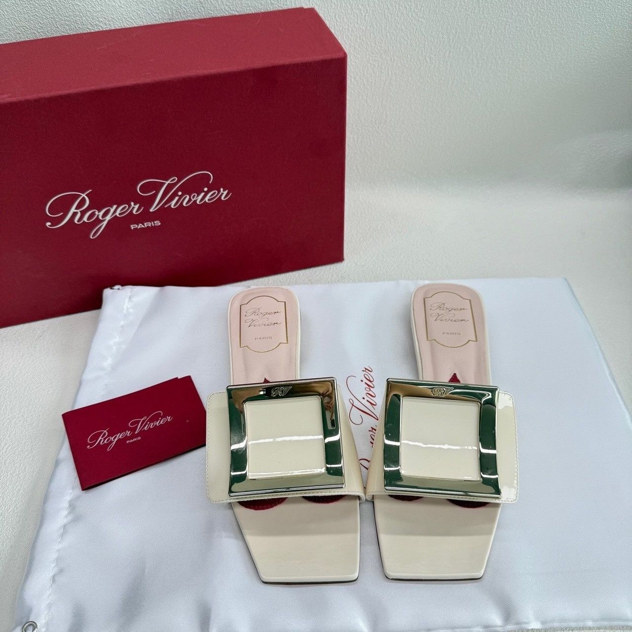 Roger Vivier Roger Vivier Square Buckle Sandals Size 35 Size US 5 / IT 35 - 2 Thumbnail