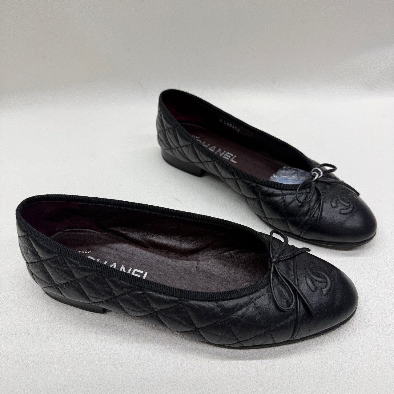 Chanel Chanel Quilted Ballet Flats Size 36.5 Size US 6.5 / IT 36.5 - 4 Thumbnail