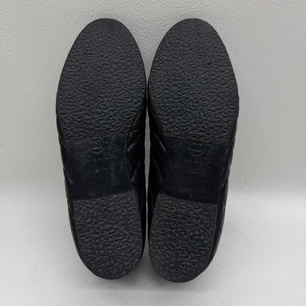 Chanel Chanel Quilted Ballet Flats Size 36.5 Size US 6.5 / IT 36.5 - 8 Thumbnail