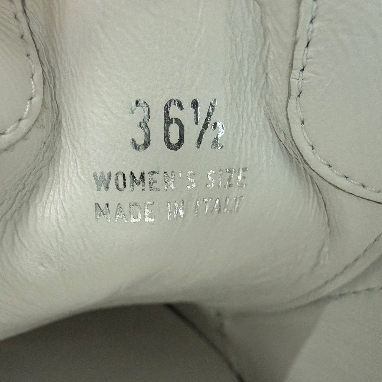 Roger Vivier Roger Vivier Viv' Skate Crystal Buckle Sneakers Size 36.5 Size US 6.5 / IT 36.5 - 7 Thumbnail