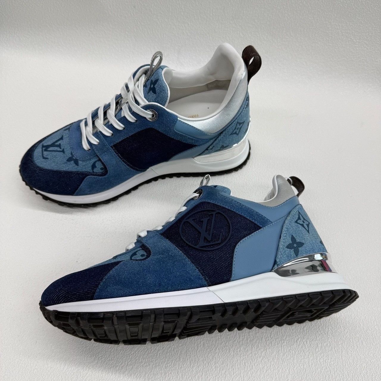 Louis Vuitton Louis Vuitton Run Away Denim Sneakers Size 36 Size US 6 / IT 36 - 9 Thumbnail