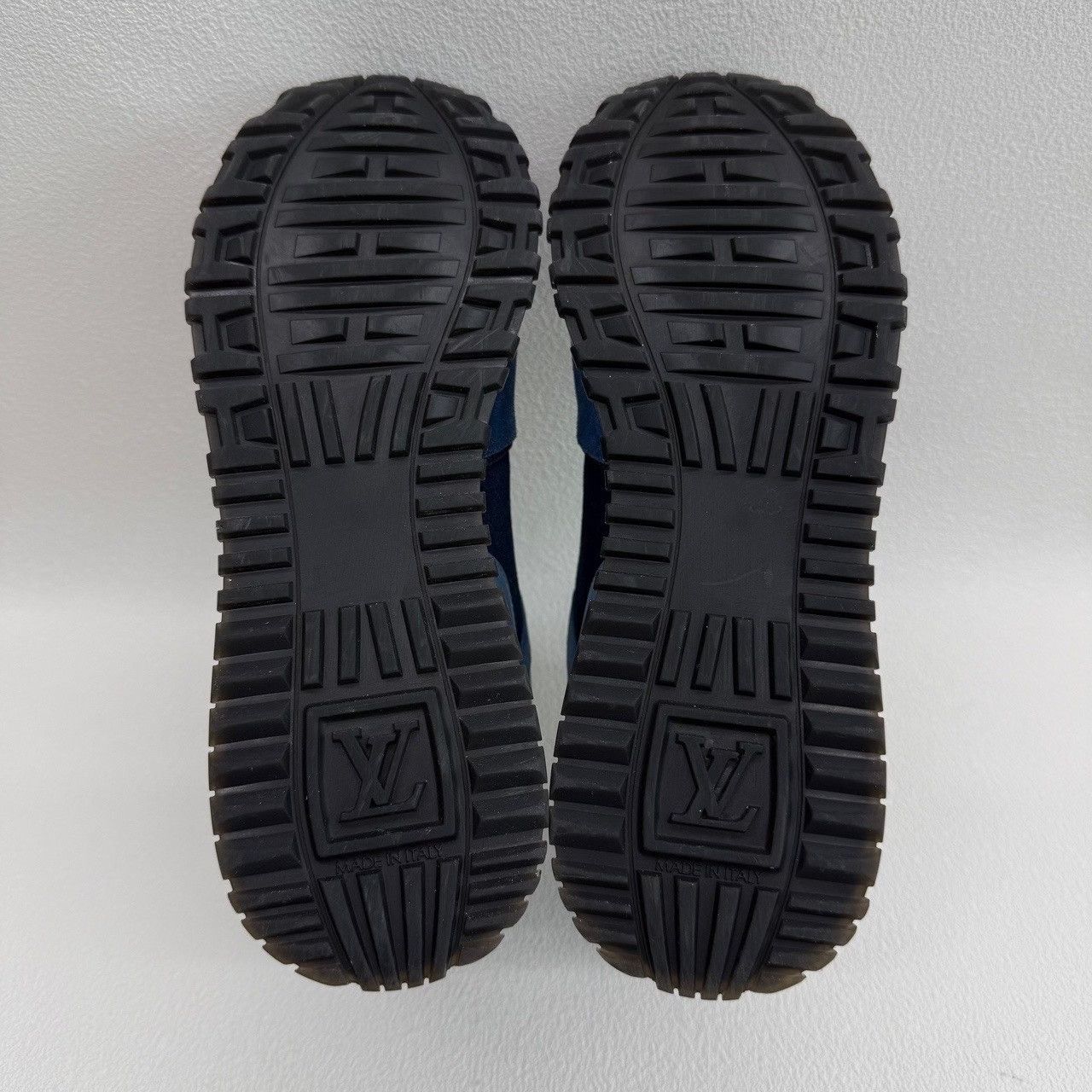 Louis Vuitton Louis Vuitton Run Away Denim Sneakers Size 36 Size US 6 / IT 36 - 8 Thumbnail