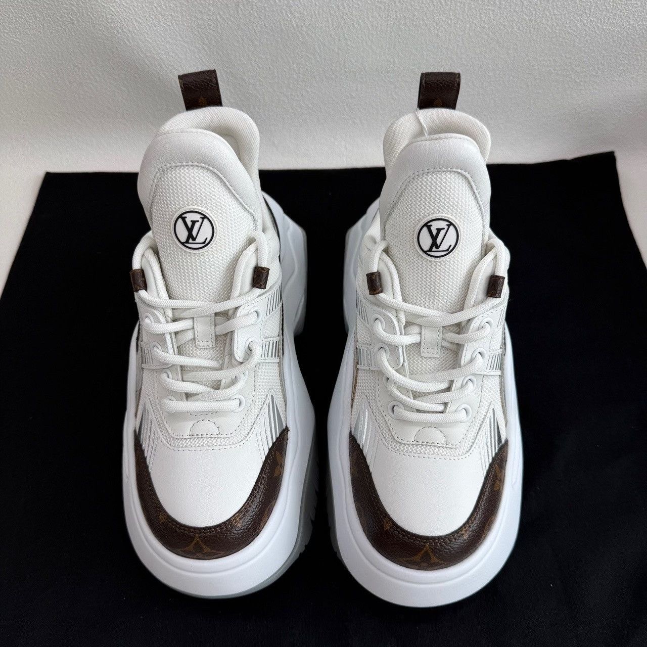 Louis Vuitton Louis Vuitton Archlight 2.0 Sneakers Size 35 Size US 5 / IT 35 - 3 Thumbnail