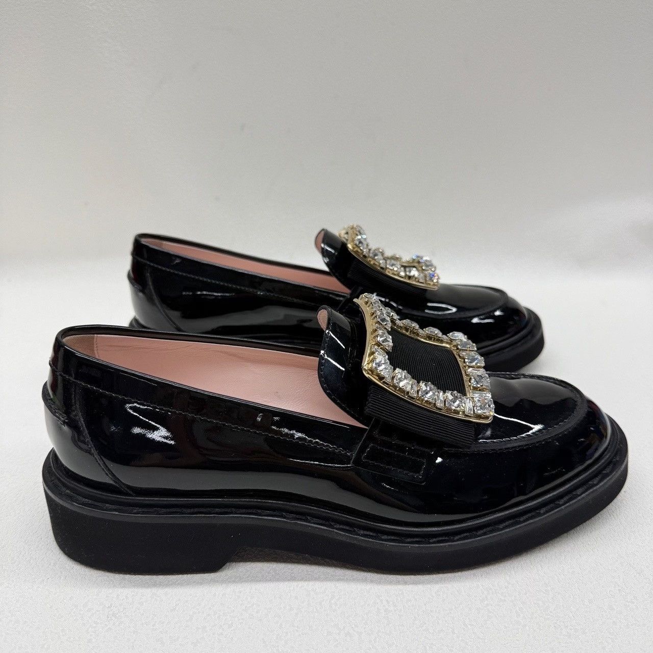 Roger Vivier Roger Vivier Patent Crystal Loafers Size 38 Size US 8 / IT 38 - 5 Thumbnail