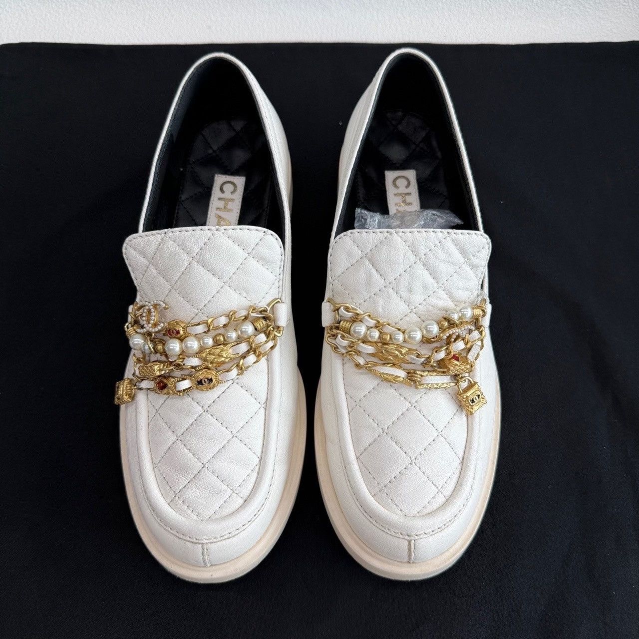 Chanel Chanel Quilted Chain Loafers Size 38C Size US 8 / IT 38 - 3 Thumbnail