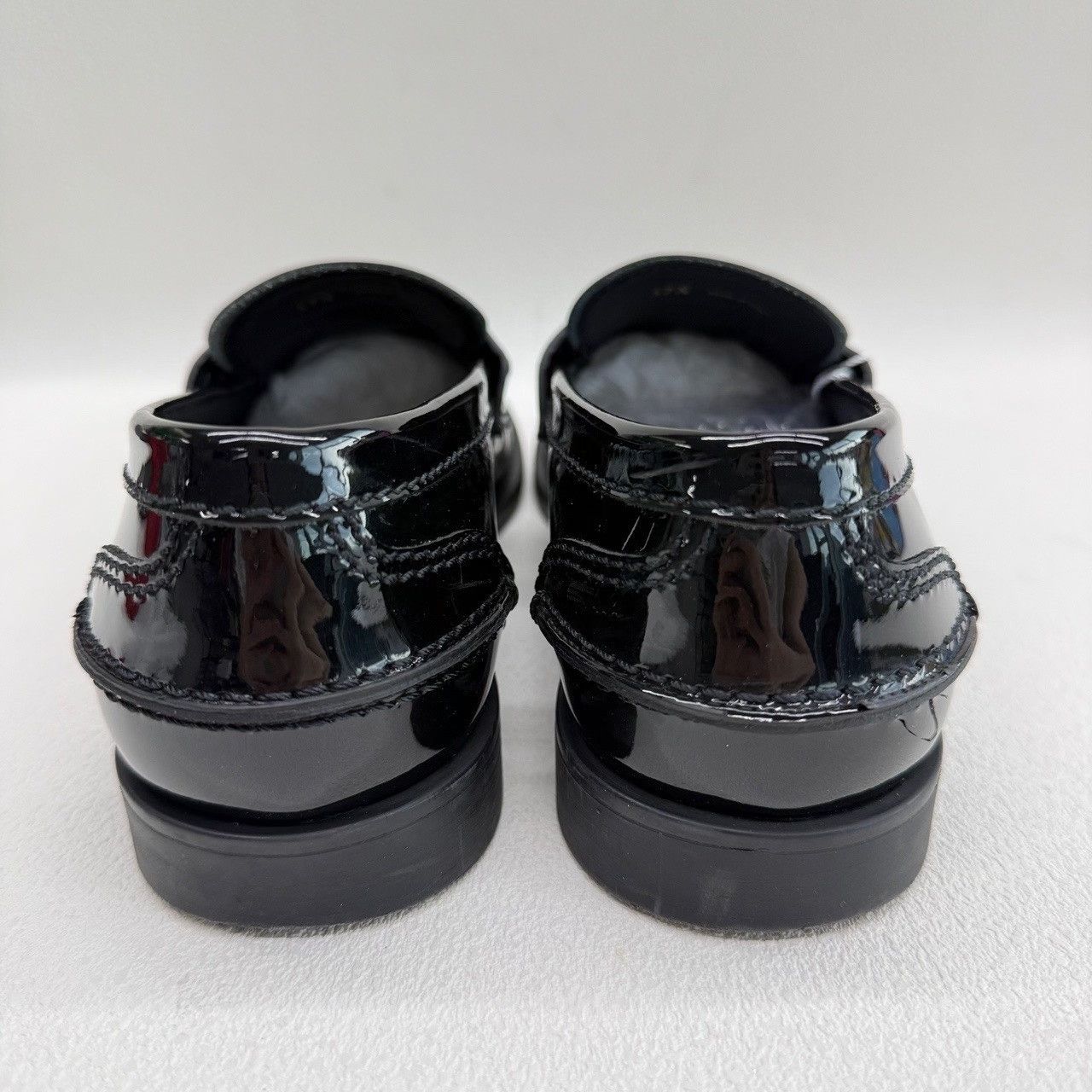 Miu Miu Miu Miu Patent Leather Penny Loafers Size 37.5 Size US 7.5 / IT 37.5 - 6 Thumbnail