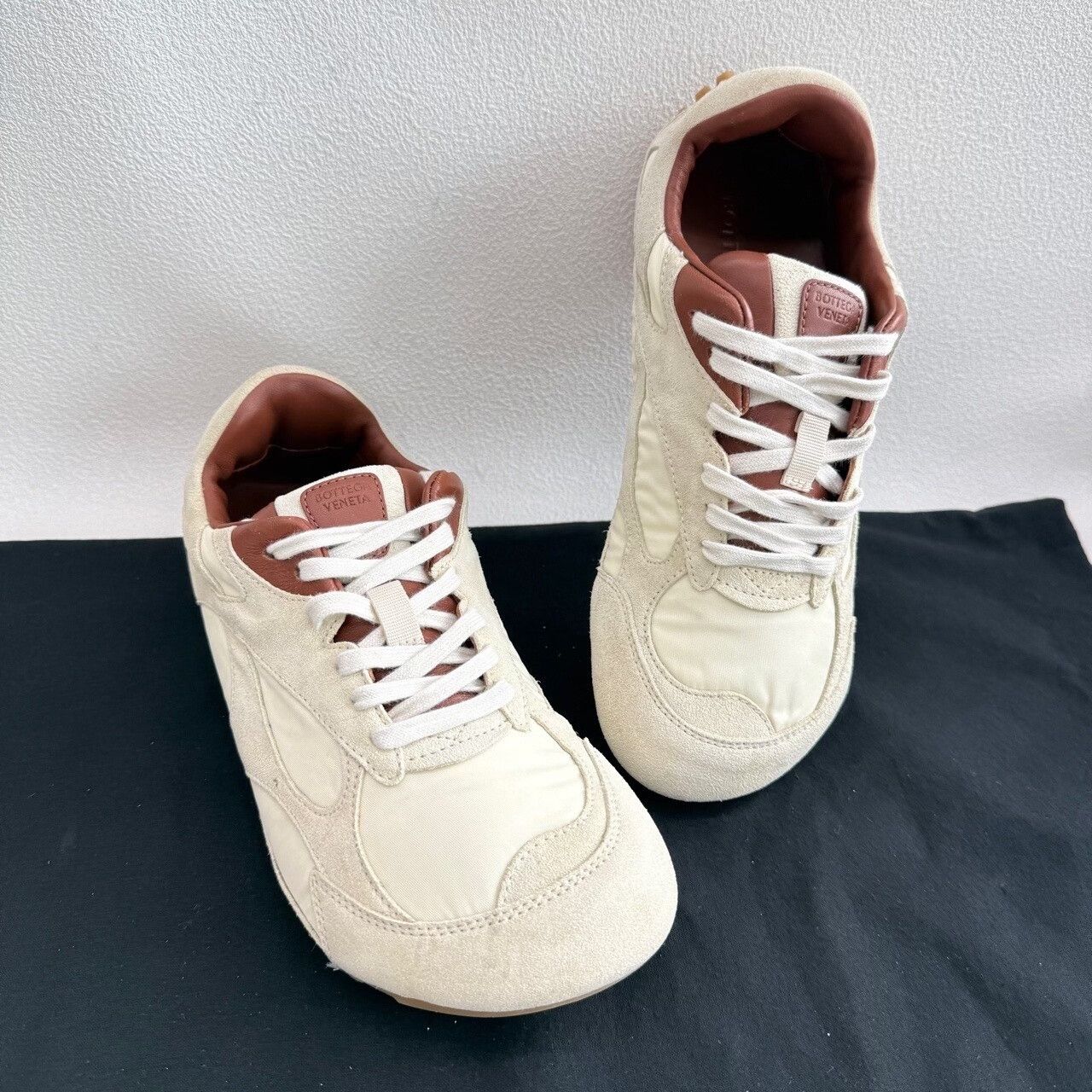 Bottega Veneta Bottega Veneta Orbit Low-Top Sneakers Size 36 Size US 6 / IT 36 - 9 Thumbnail