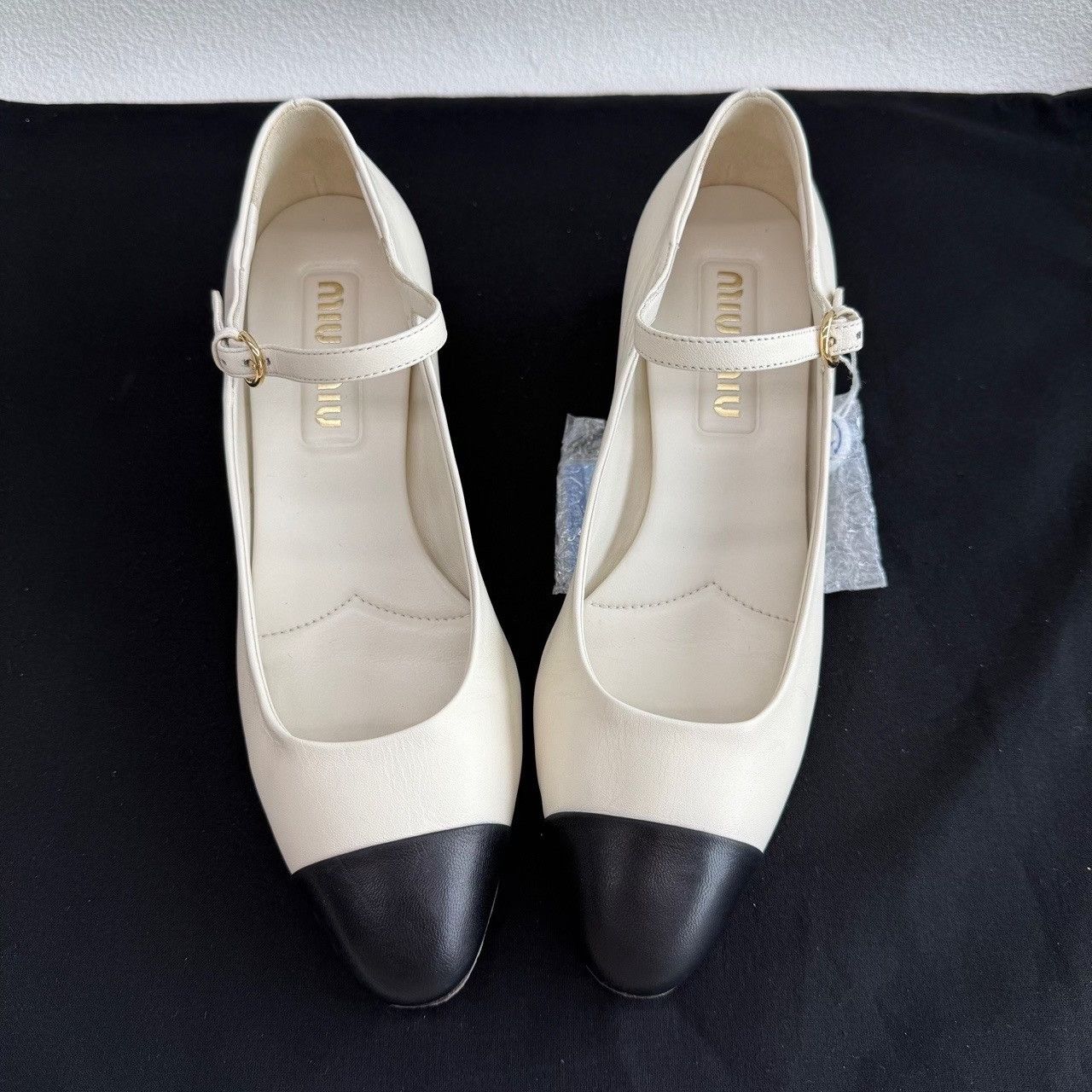 Miu Miu Miu Miu Two-Tone Cap Toe Heels Size 37 Size US 7 / IT 37 - 10 Thumbnail