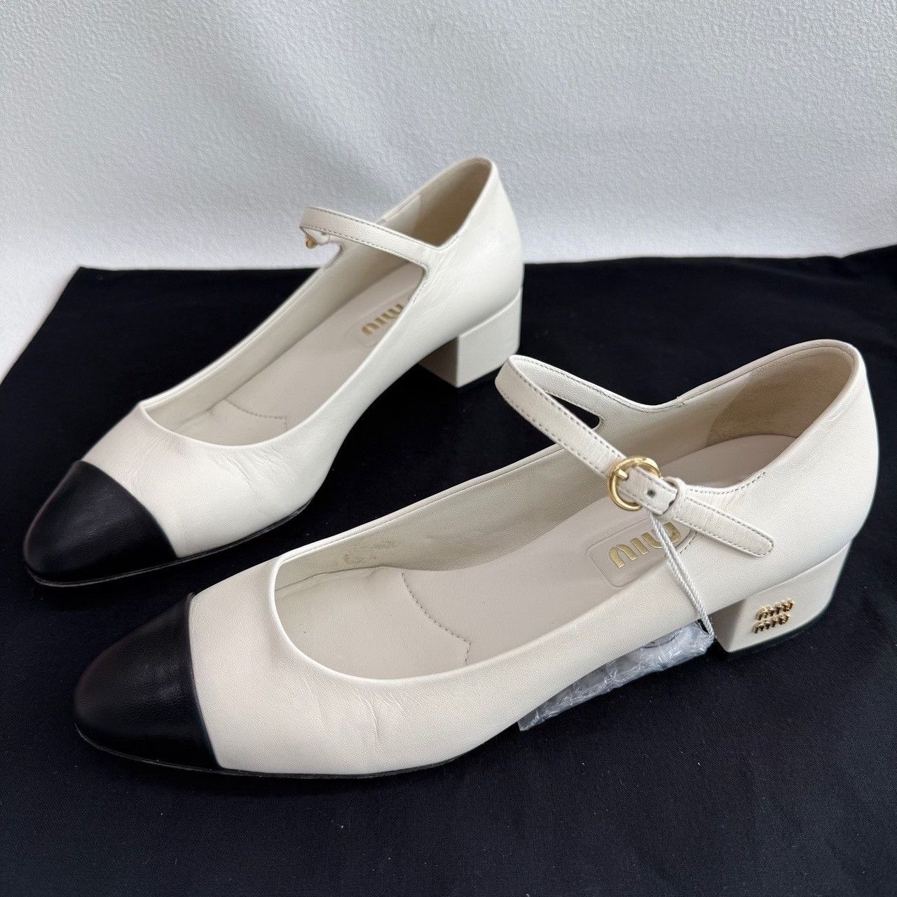 Miu Miu Miu Miu Two-Tone Cap Toe Heels Size 37 Size US 7 / IT 37 - 2 Thumbnail