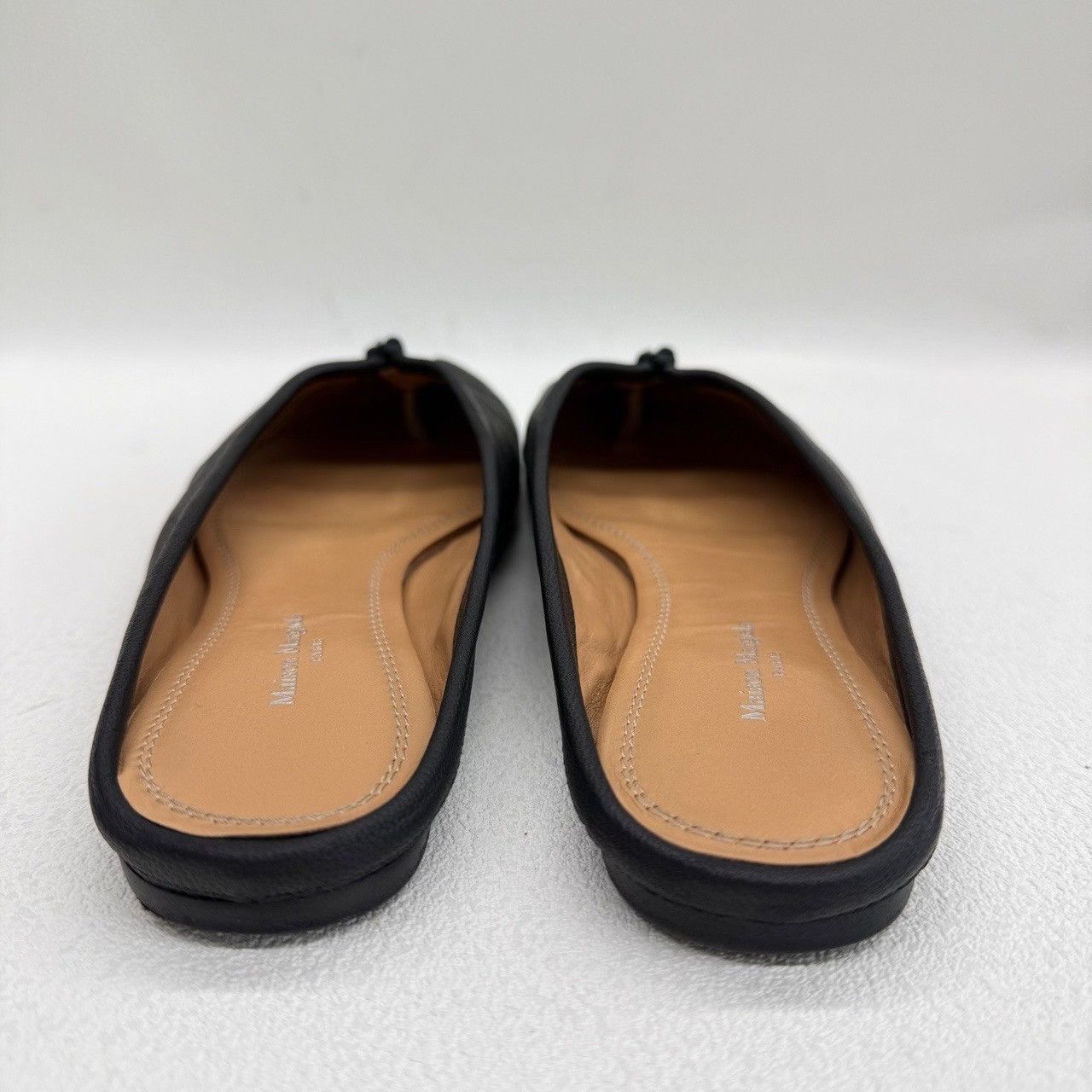 Maison Margiela Maison Margiela Black Leather Tabi Slides Size 35.5 Size US 5.5 / IT 35.5 - 6 Thumbnail