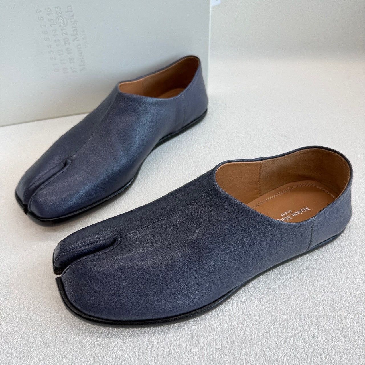 Maison Margiela Maison Margiela Tabi Leather Flats Size 38 Size US 8 / IT 38 - 3 Thumbnail