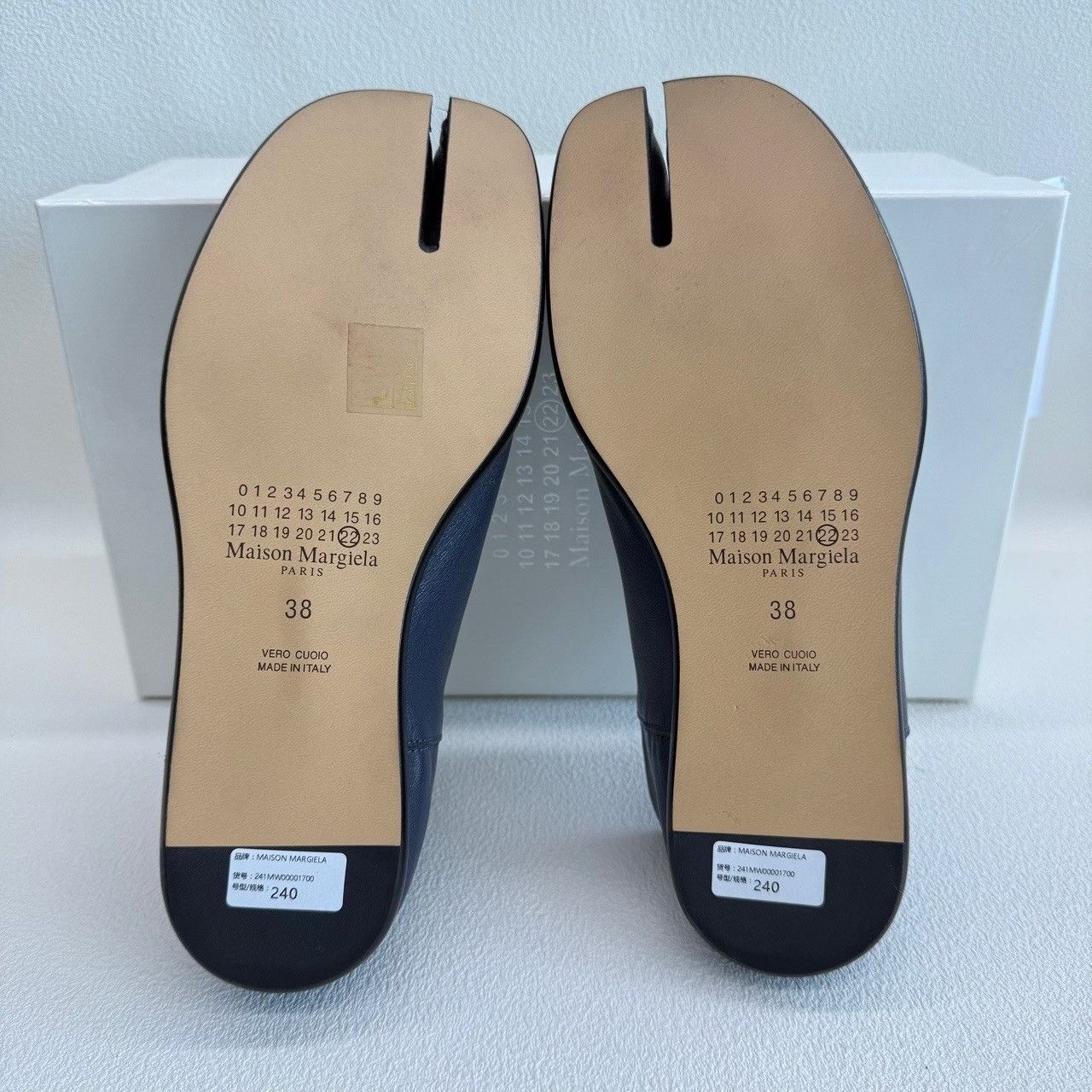 Maison Margiela Maison Margiela Tabi Leather Flats Size 38 Size US 8 / IT 38 - 9 Thumbnail