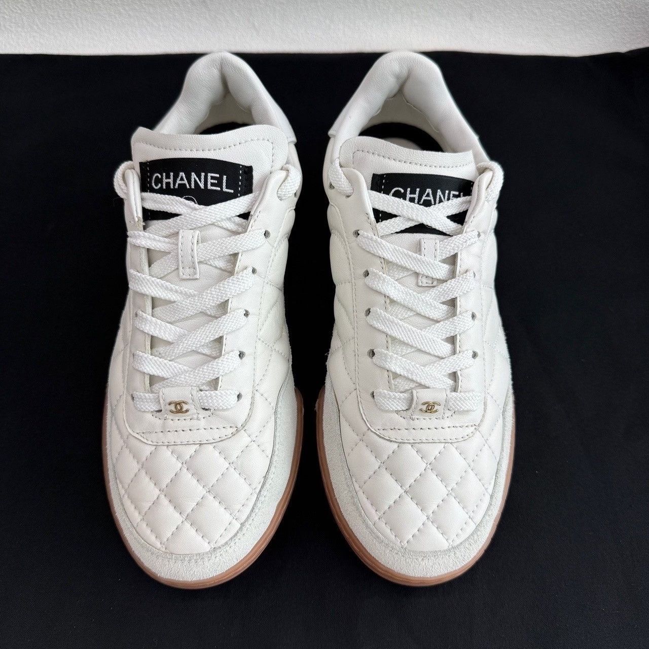 Chanel Chanel Quilted Low-Top Sneakers Size 36 Size US 6 / IT 36 - 3 Thumbnail