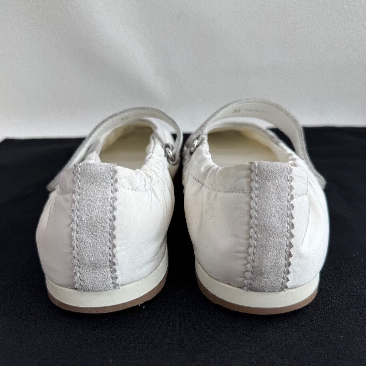 Miu Miu Miu Miu Plume Ballet Flats Size 36 Size US 6 / IT 36 - 6 Thumbnail