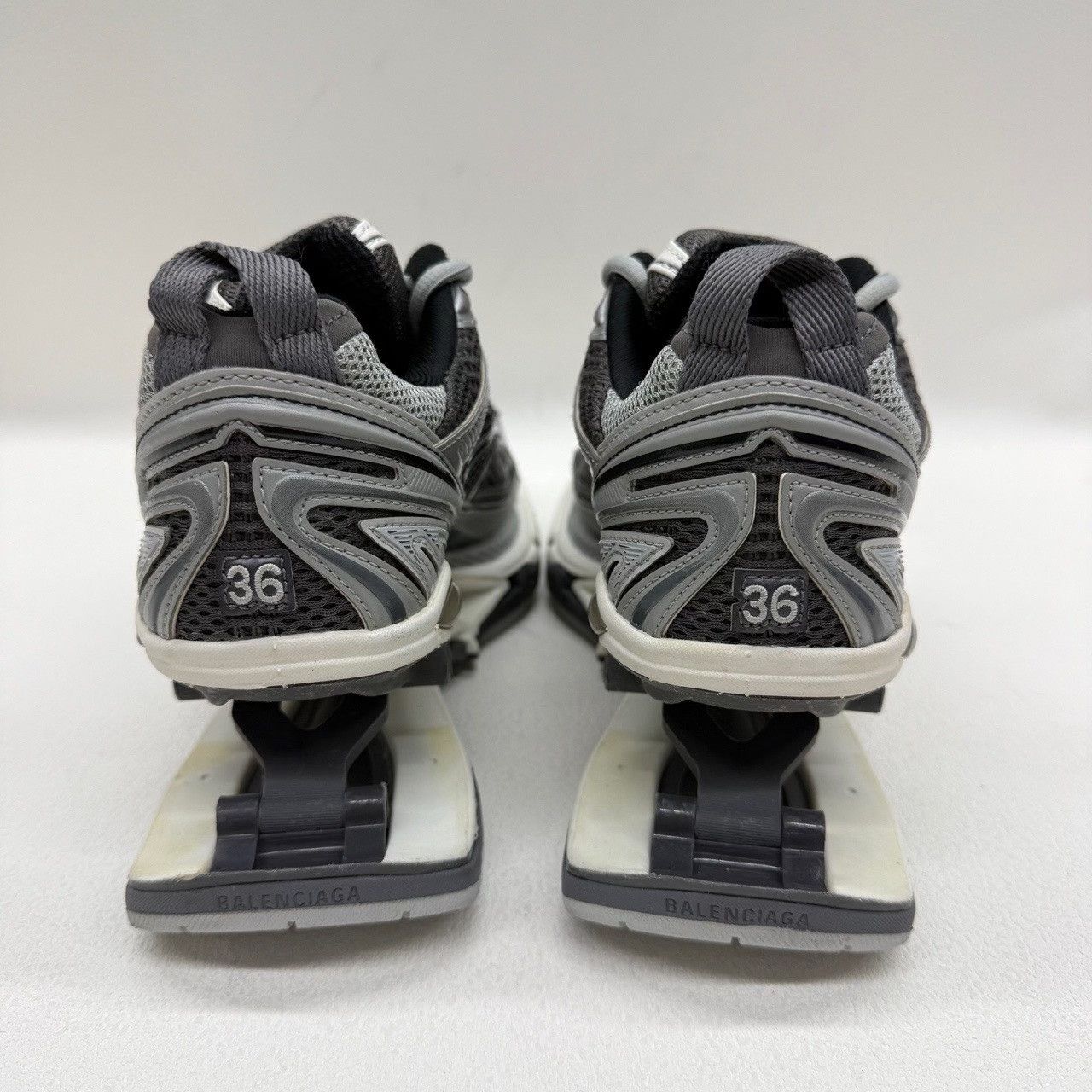 Balenciaga Balenciaga Mesh Low-Top Sneakers Size 36 Size US 6 / IT 36 - 6 Thumbnail