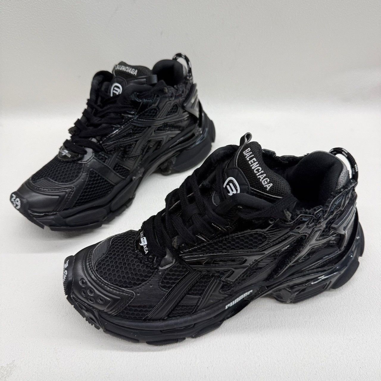 Balenciaga Balenciaga Runner Sneakers Black Size 6 Size US 6 / EU 39 - 2 Thumbnail