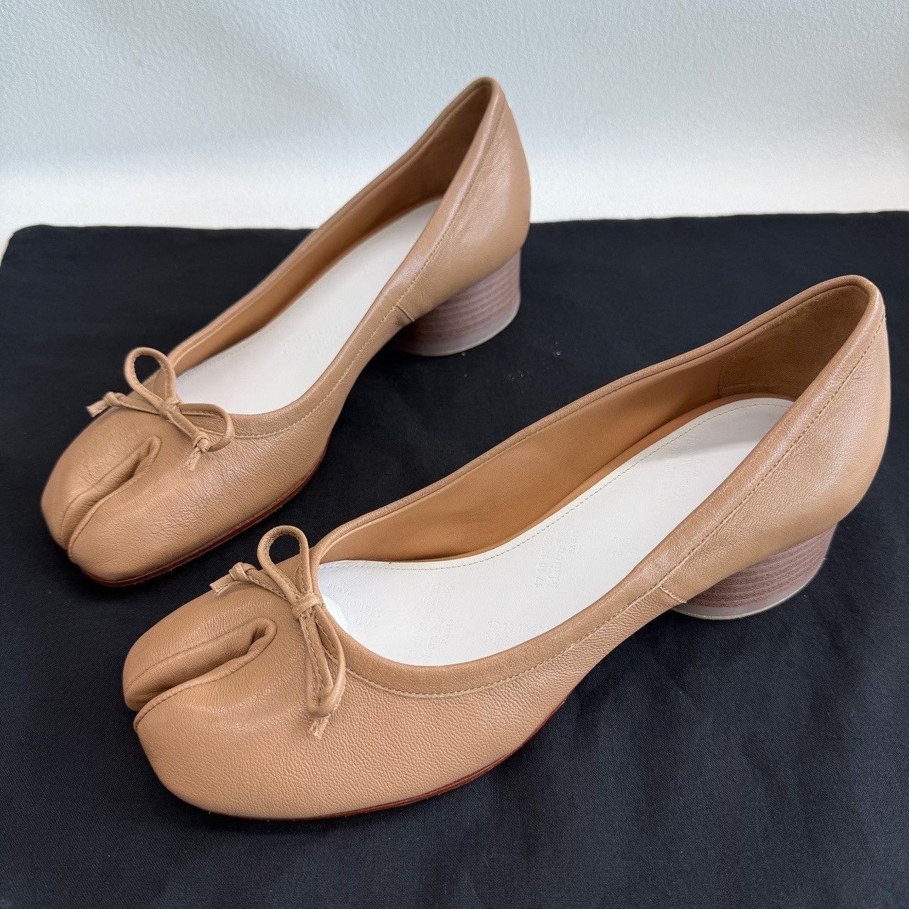Maison Margiela Maison Margiela Tabi Pumps Size 38 Size US 8 / IT 38 - 2 Thumbnail