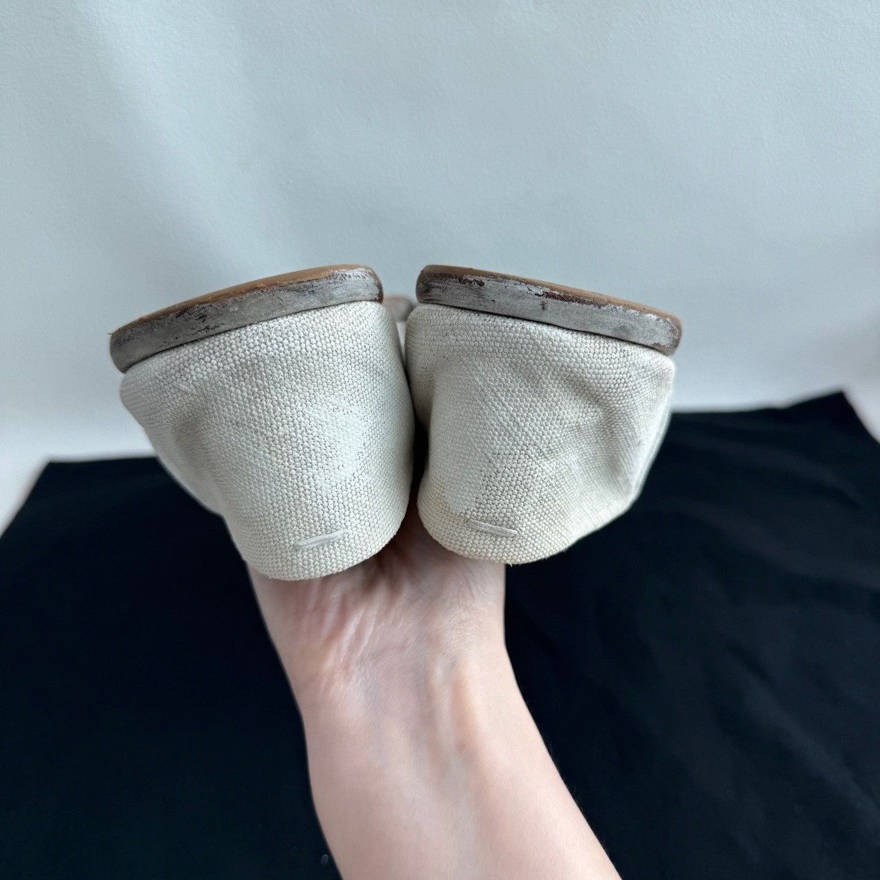 Maison Margiela Maison Margiela Tabi Canvas Mules Size 37 Size US 7 / IT 37 - 7 Thumbnail