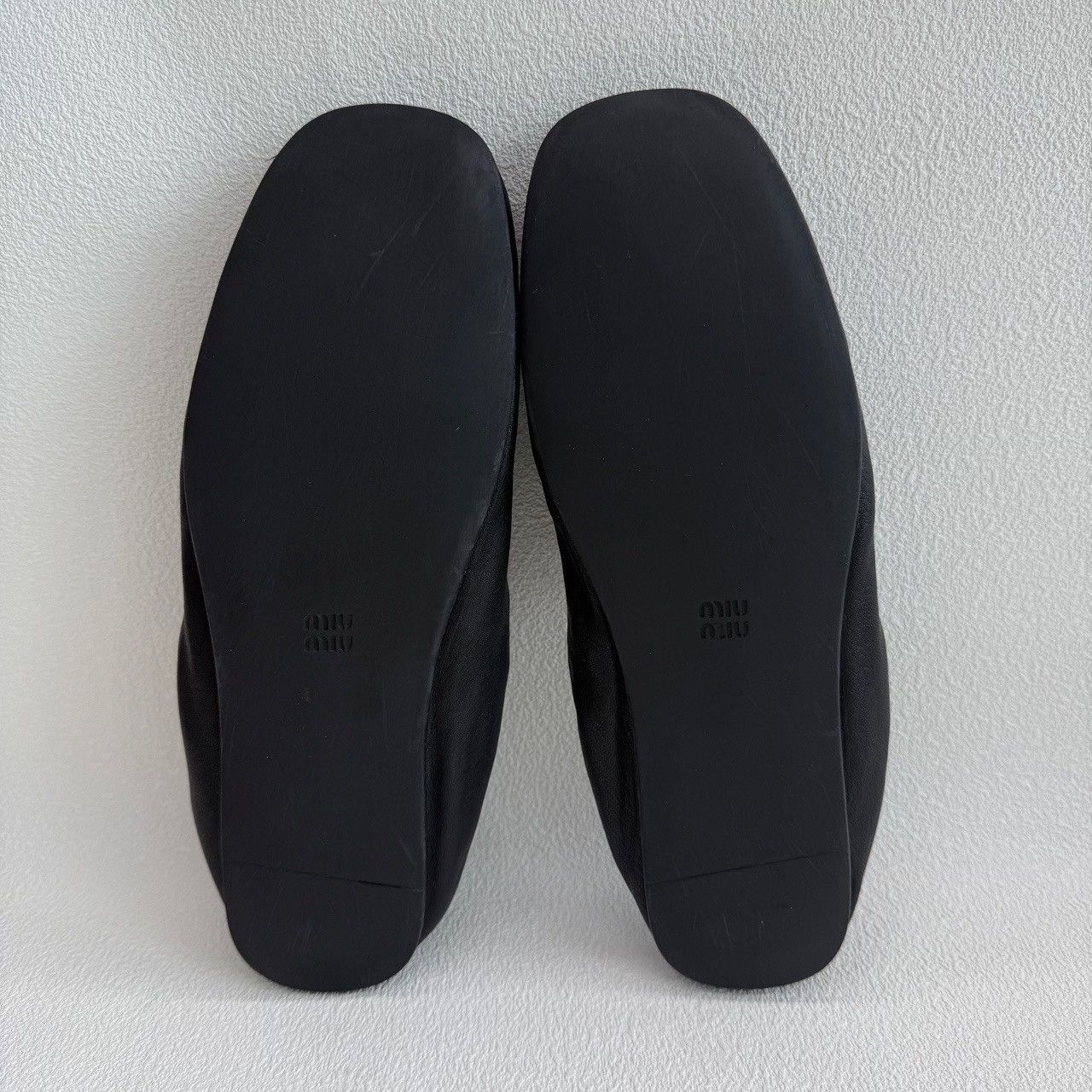 Miu Miu Miu Miu Ruched Nappa Leather Flats Size 37.5 Size US 7.5 / IT 37.5 - 9 Thumbnail