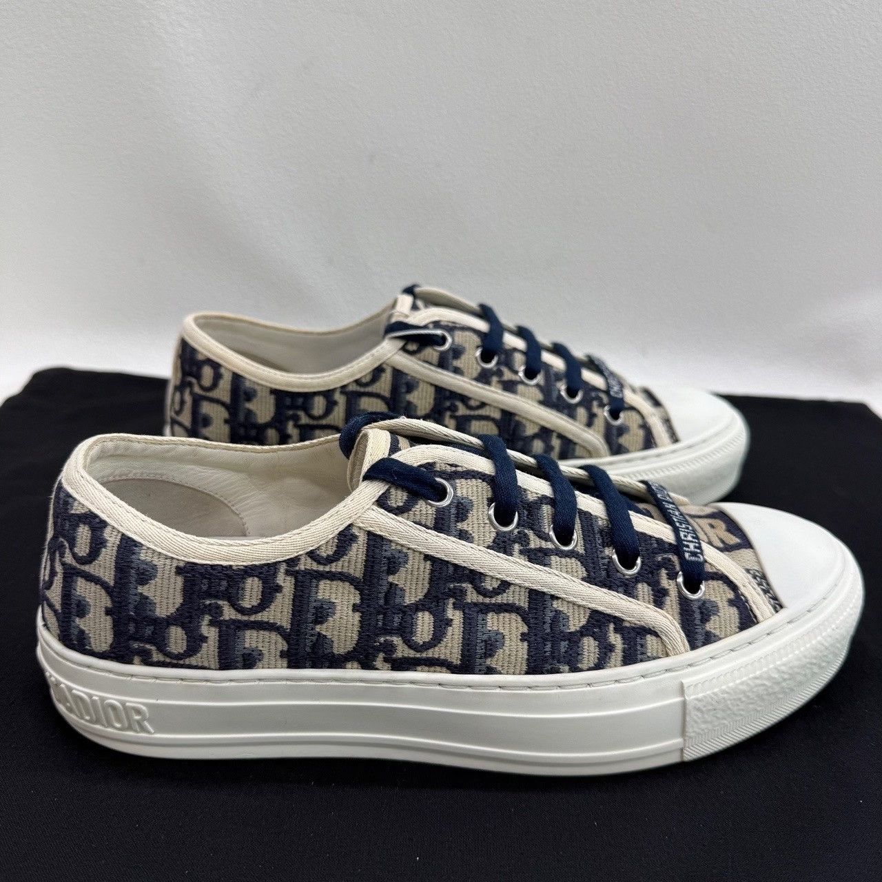 Dior Dior Oblique Low-Top Sneakers Size 37.5 Size US 7.5 / IT 37.5 - 5 Thumbnail