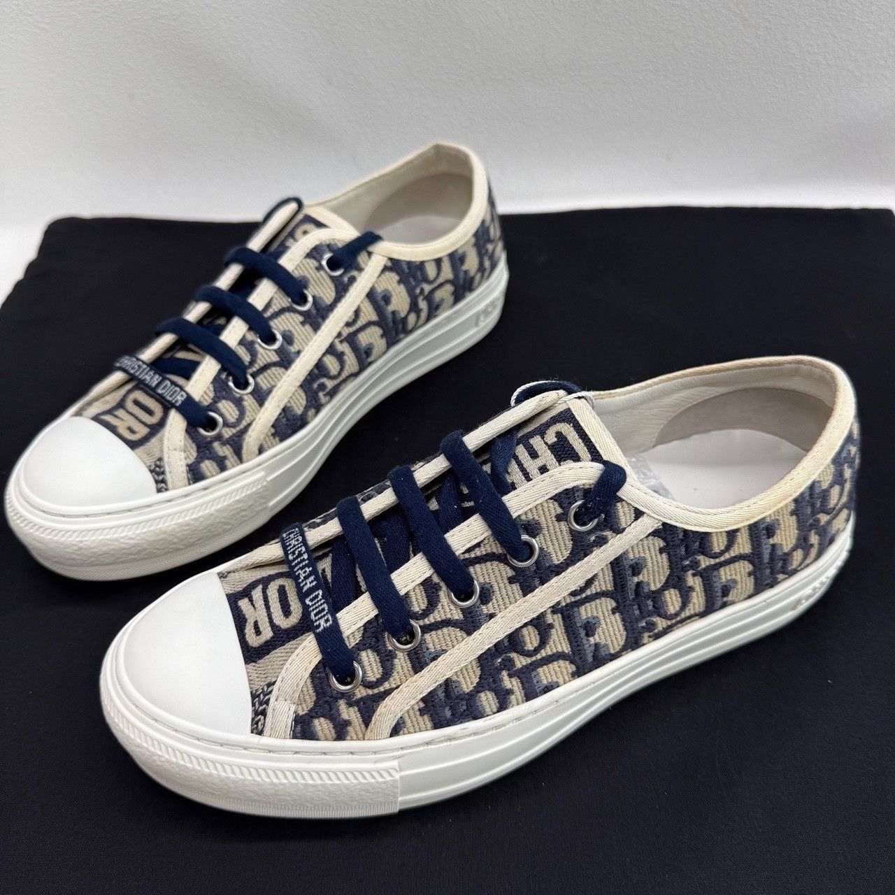 Dior Dior Oblique Low-Top Sneakers Size 37.5 Size US 7.5 / IT 37.5 - 2 Thumbnail