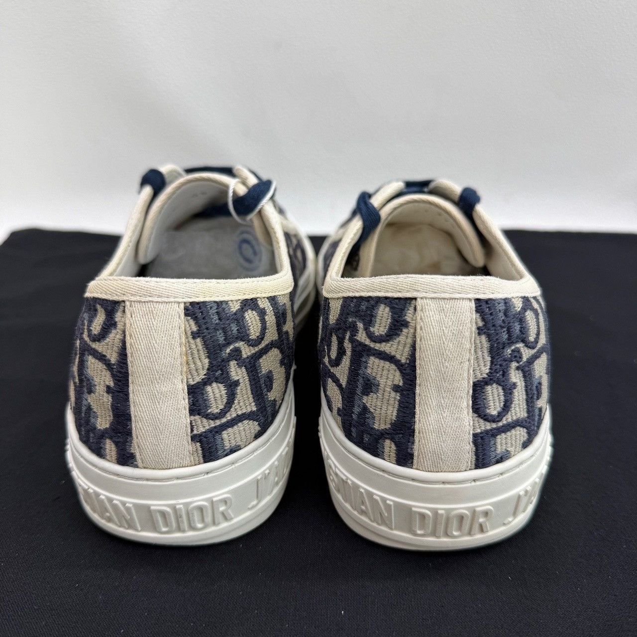 Dior Dior Oblique Low-Top Sneakers Size 37.5 Size US 7.5 / IT 37.5 - 6 Thumbnail