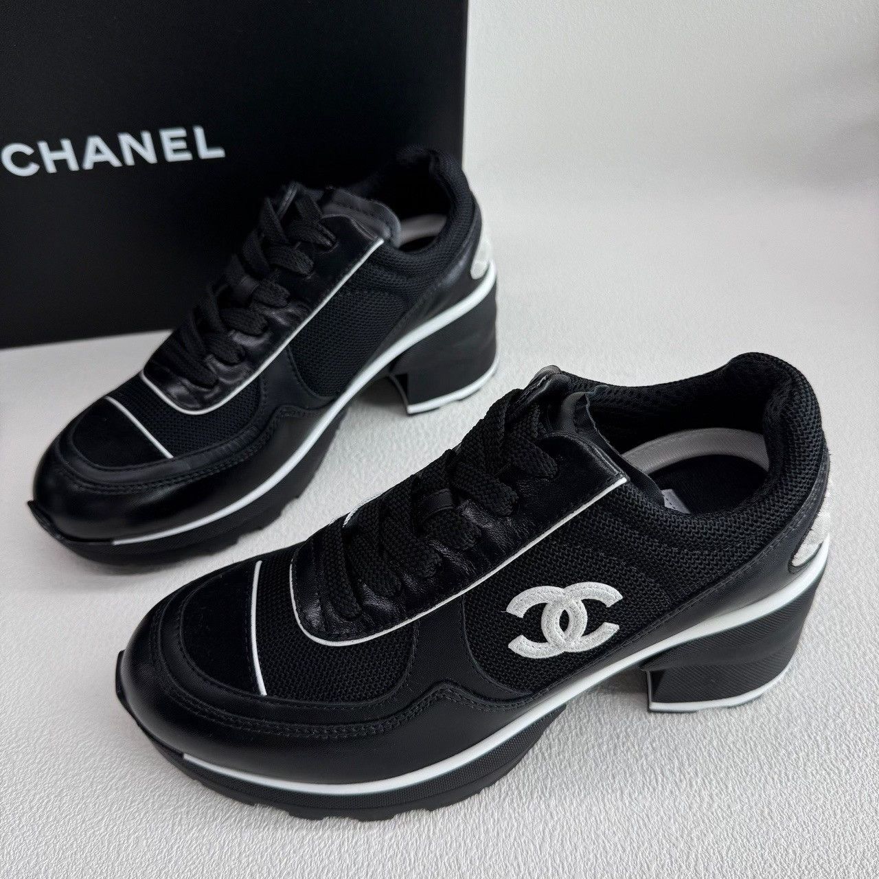 Chanel Chanel CC Logo Heeled Sneakers Size 36.5 Size US 5.5 / IT 35.5 - 3 Thumbnail