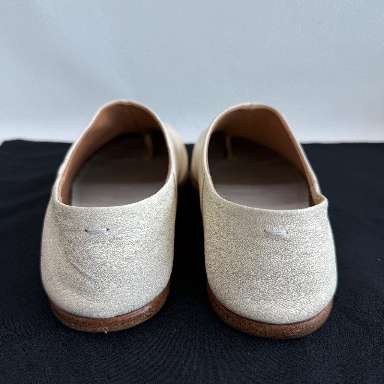 Maison Margiela Maison Margiela Tabi Leather Slip On Mules Size 39 Size US 9 / IT 39 - 6 Thumbnail