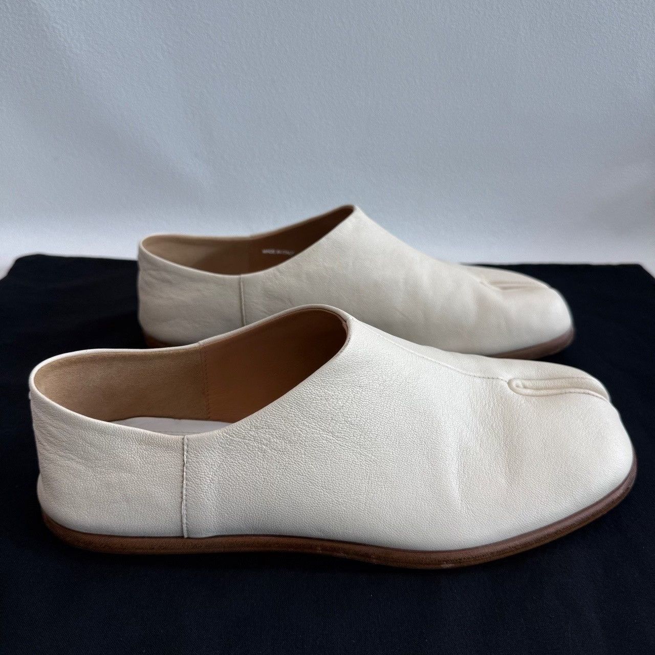 Maison Margiela Maison Margiela Tabi Leather Slip On Mules Size 39 Size US 9 / IT 39 - 5 Thumbnail