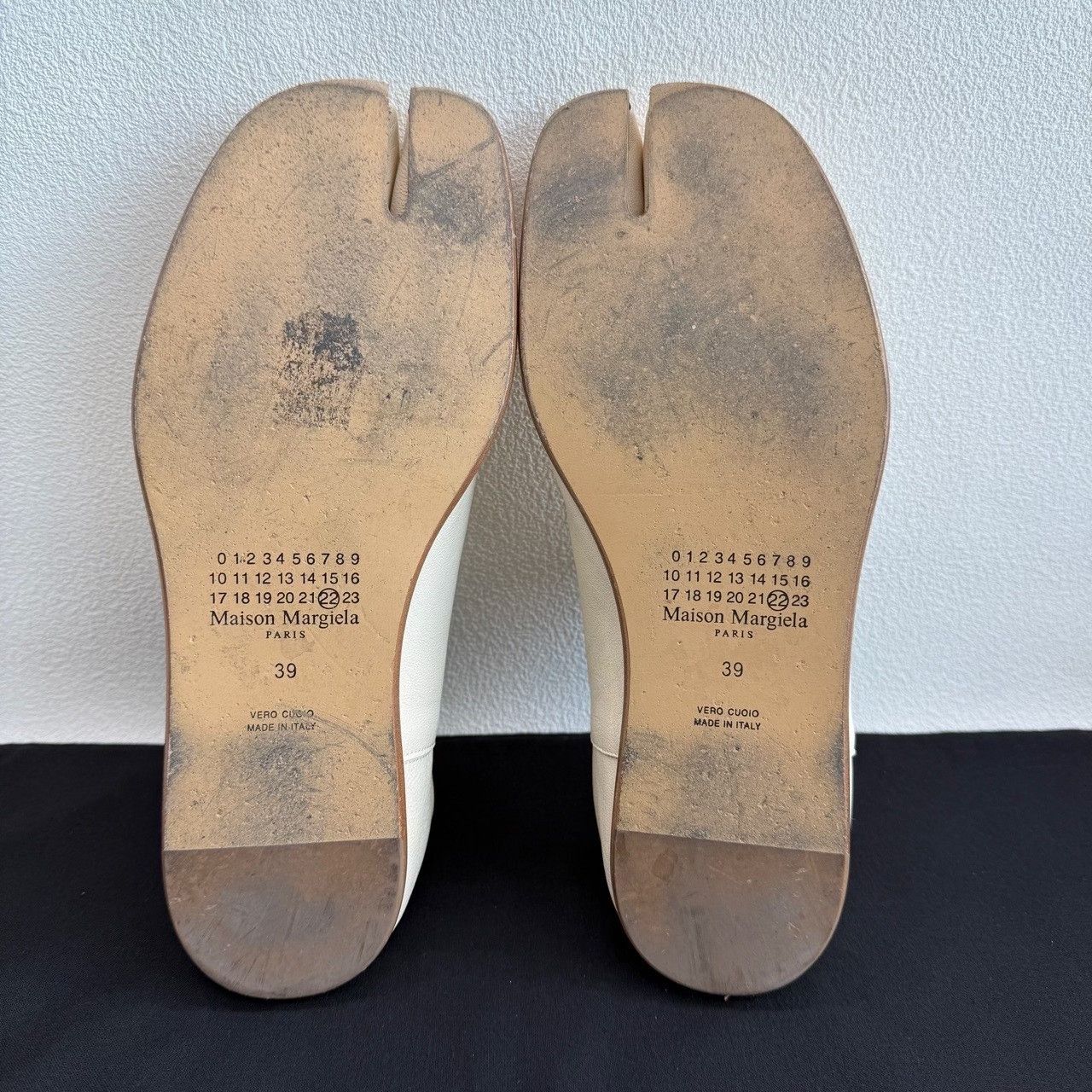 Maison Margiela Maison Margiela Tabi Leather Slip On Mules Size 39 Size US 9 / IT 39 - 8 Thumbnail