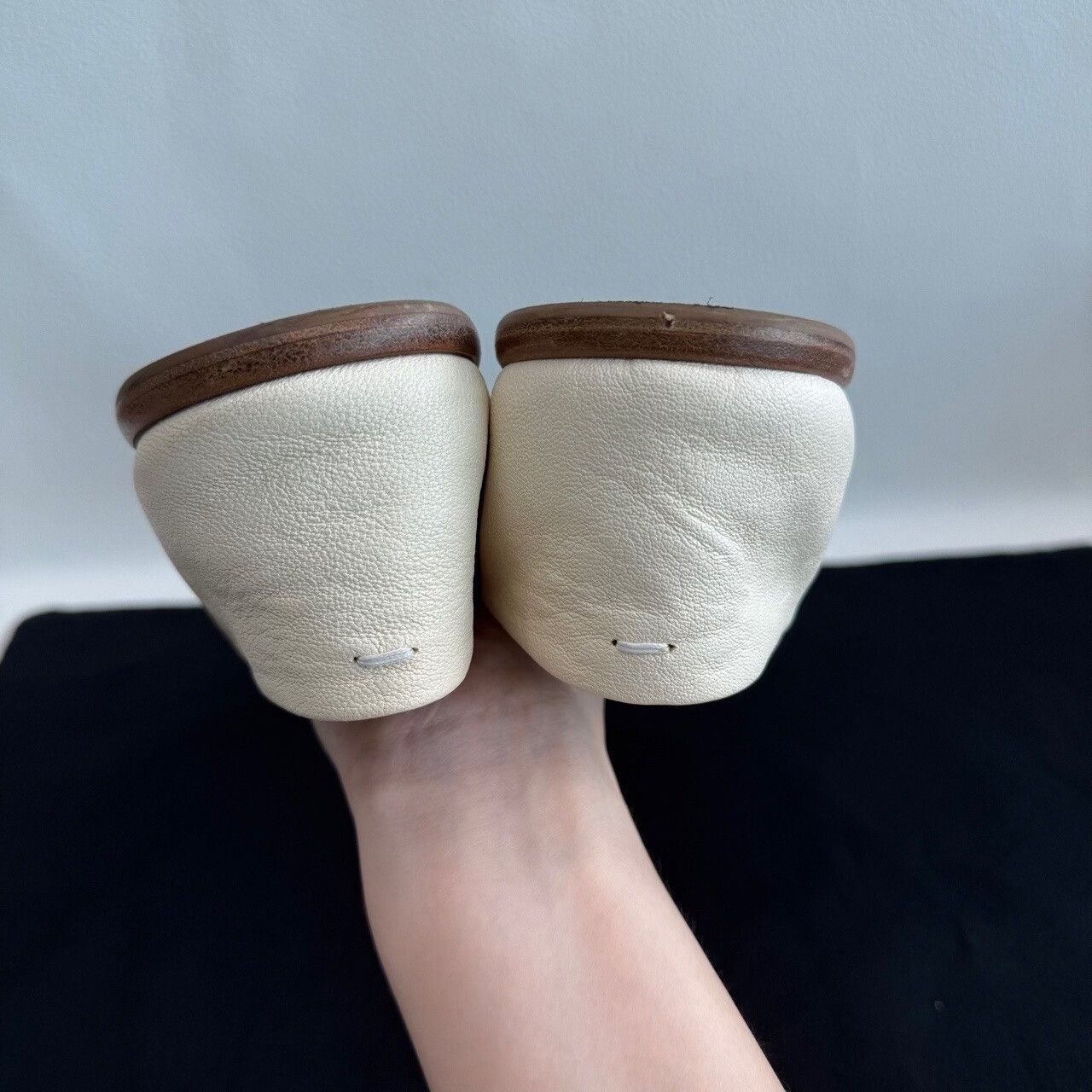 Maison Margiela Maison Margiela Tabi Leather Slip On Mules Size 39 Size US 9 / IT 39 - 7 Thumbnail