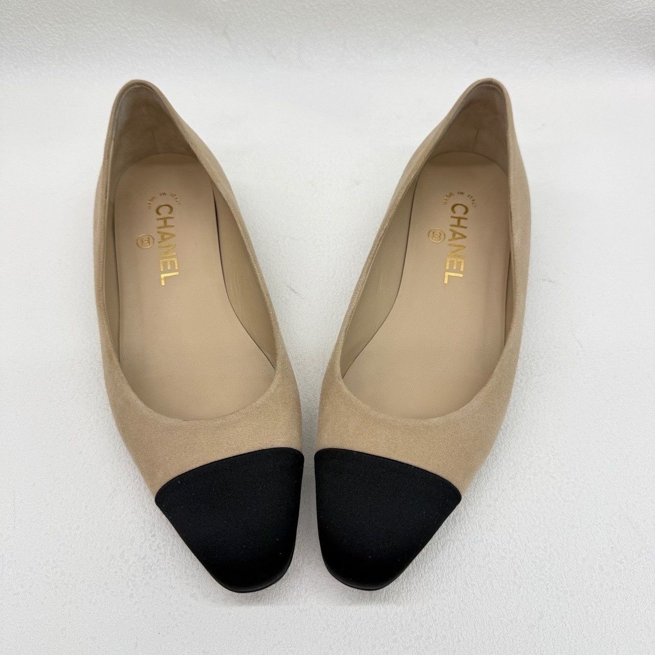 Chanel Chanel Suede Cap Toe Ballet Flats Size 38 Size US 8 / IT 38 - 10 Thumbnail