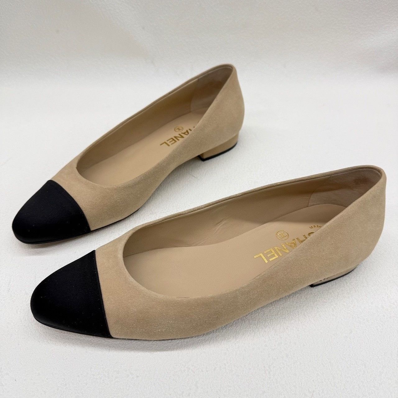 Chanel Chanel Suede Cap Toe Ballet Flats Size 38 Size US 8 / IT 38 - 2 Thumbnail