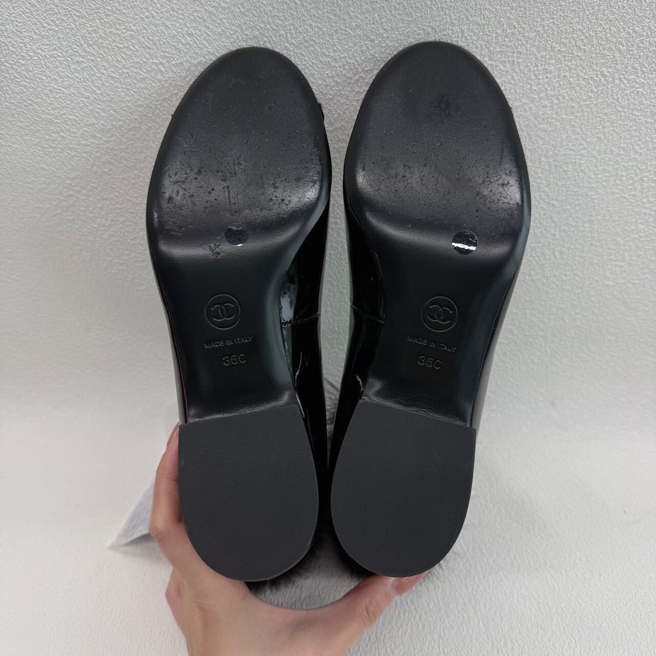 Chanel Chanel Fur Trim Patent Mary Jane Heels Size 36 Size US 6 / IT 36 - 8 Thumbnail